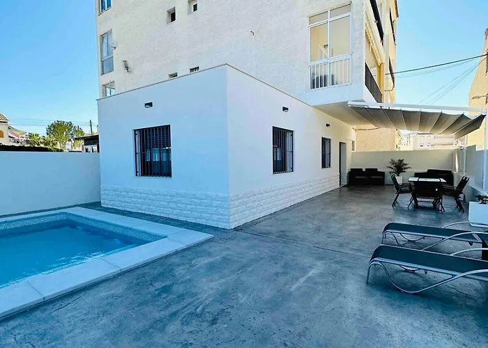 Сasa de vacaciones Private Pool Torrevieja